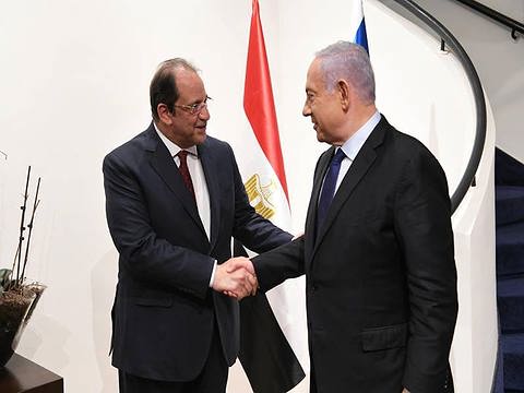 נתניהו עם עבאס כמאל, ב-2021